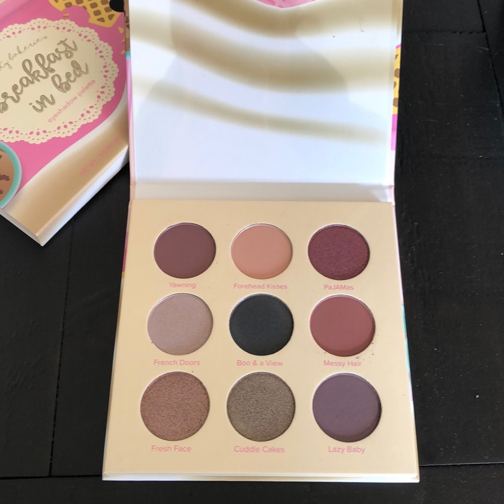 Beauty Bakerie Breakfast in Bed eyeshadow palette
